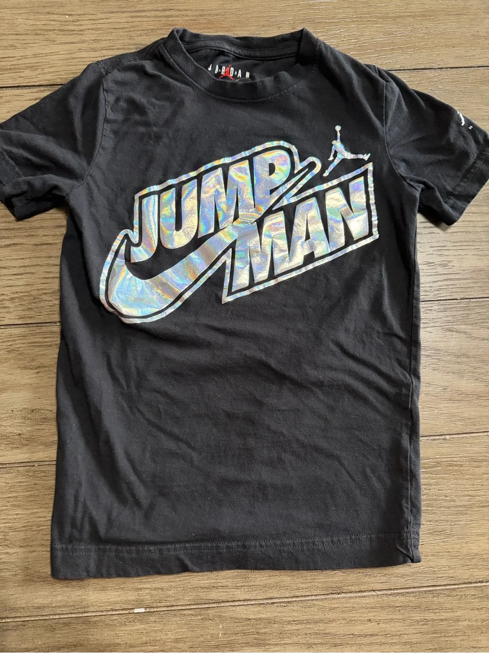 Jordan Black Short-Sleeve Tee with Iridescent Jumpman Graphic S (8-10years)